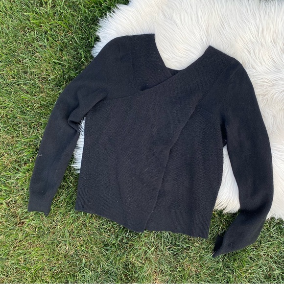 360 Cashmere black cross sweater small oversized - Picture 3 of 5